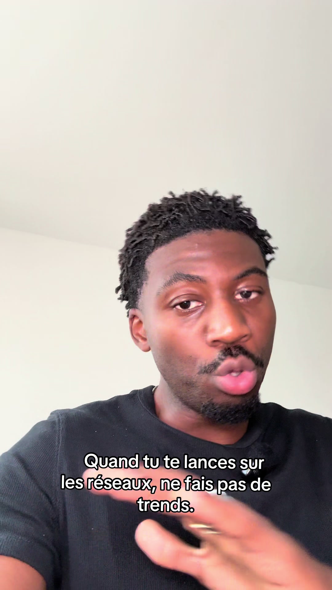 @A U R É O