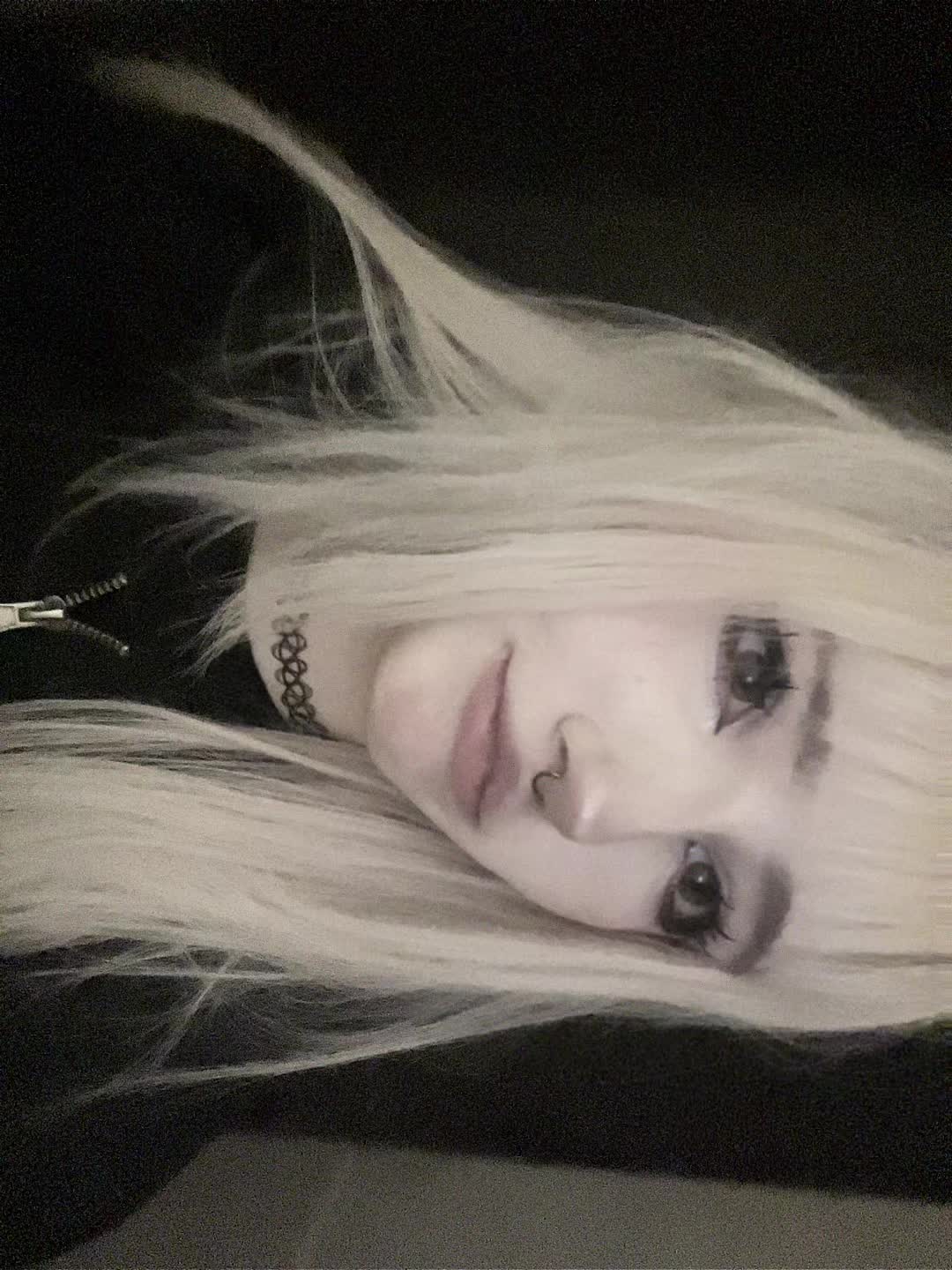 @eliz