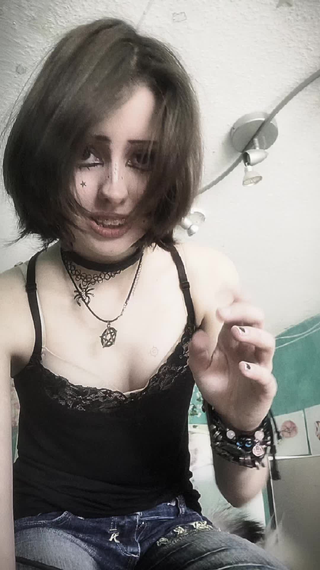 @MiloTerm404🗡🌙