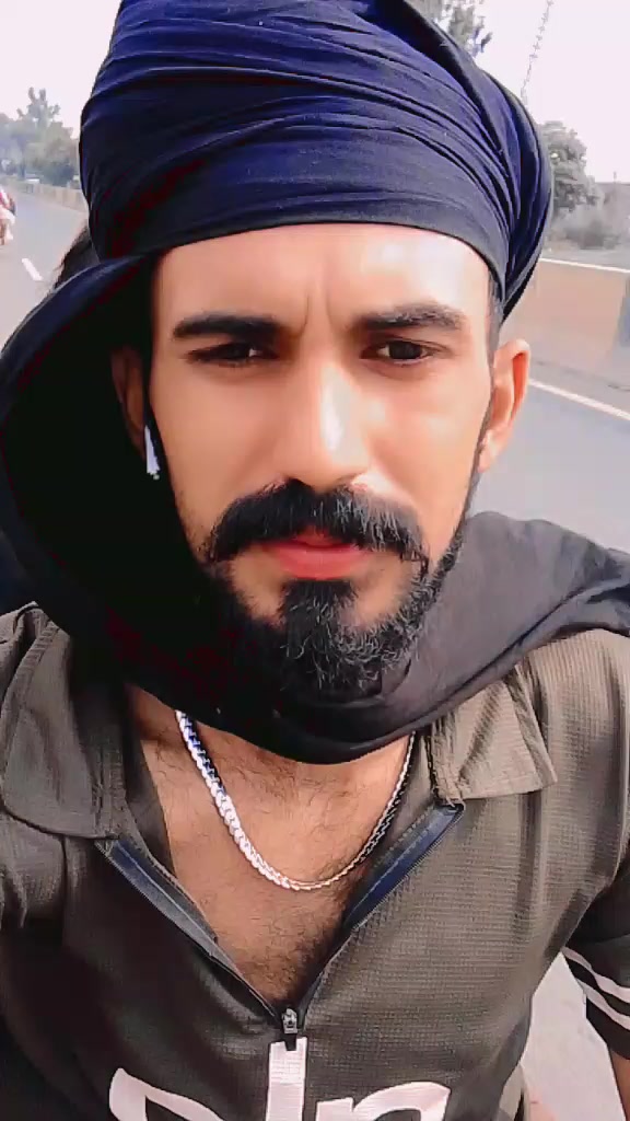 @Zaini ladla🪑🪑