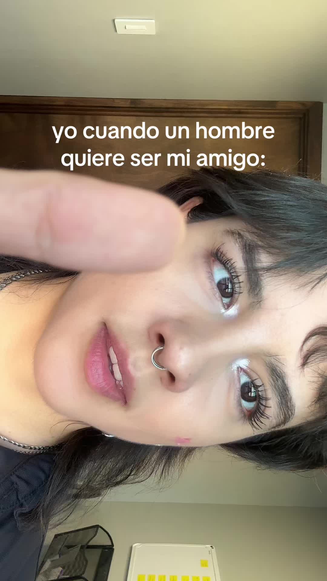 @fiona_acosta