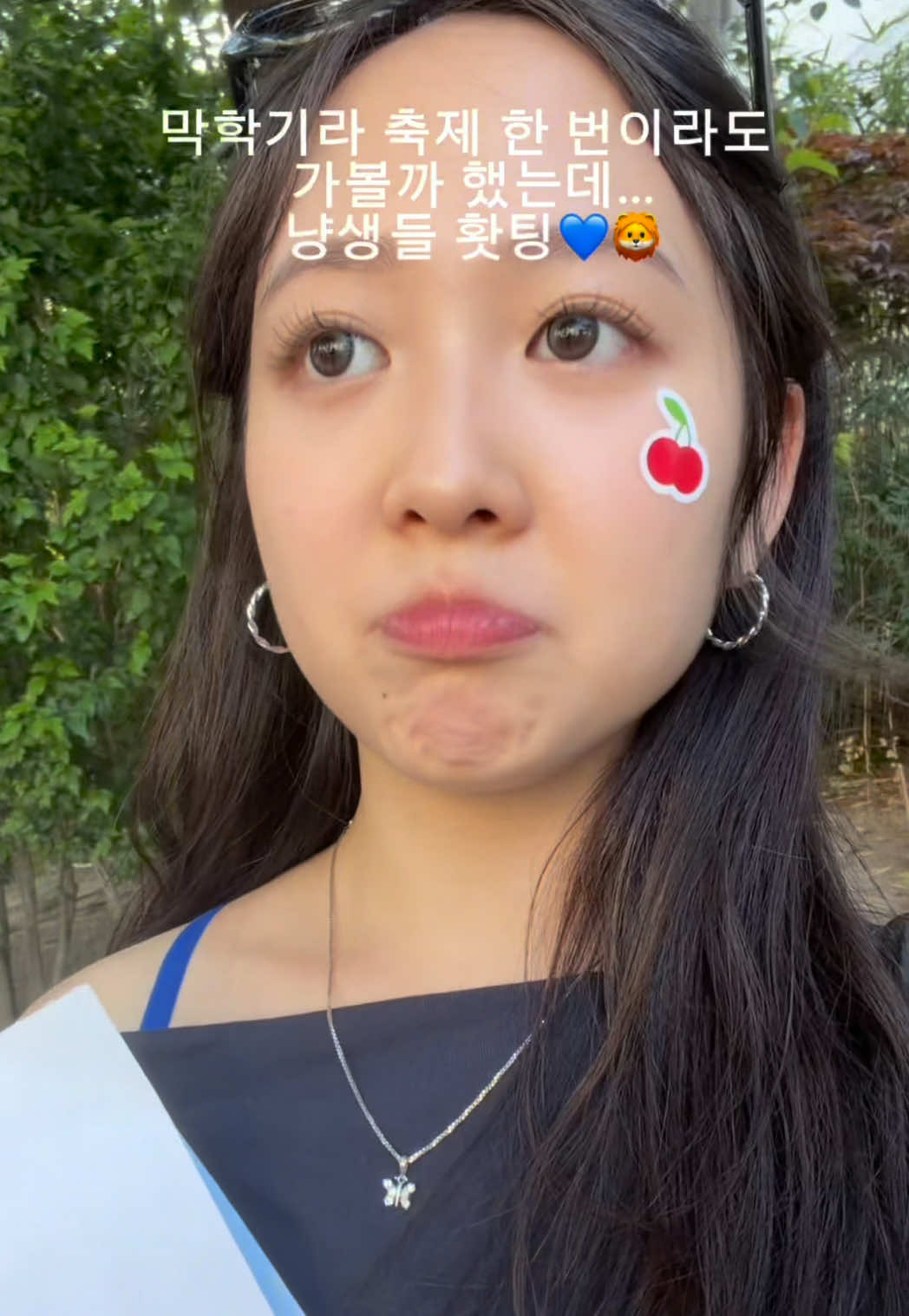 @Apryl