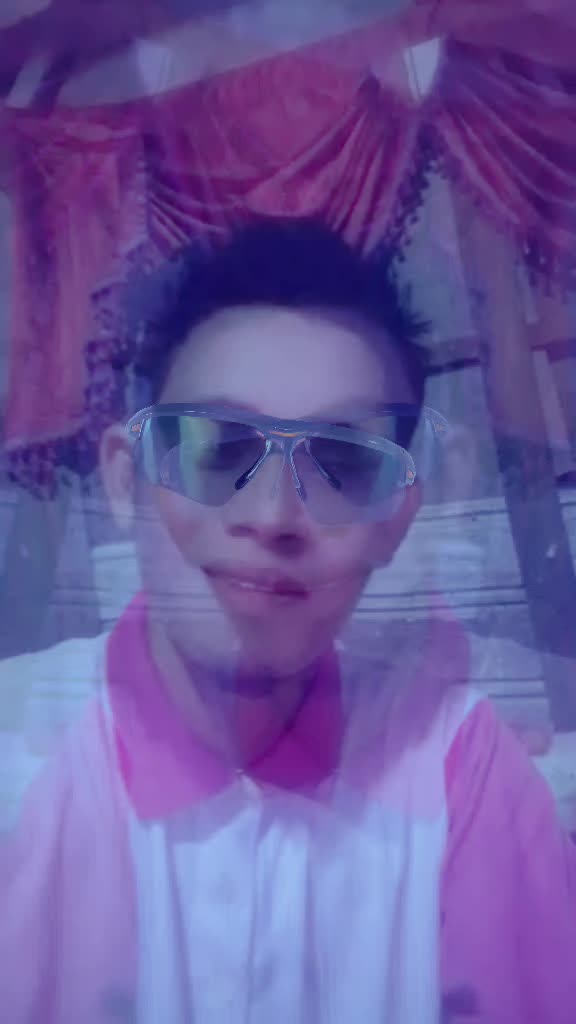 @𝐑_18ᵛᵃⁿʰᵒᵗᵉⁿ🇮🇩