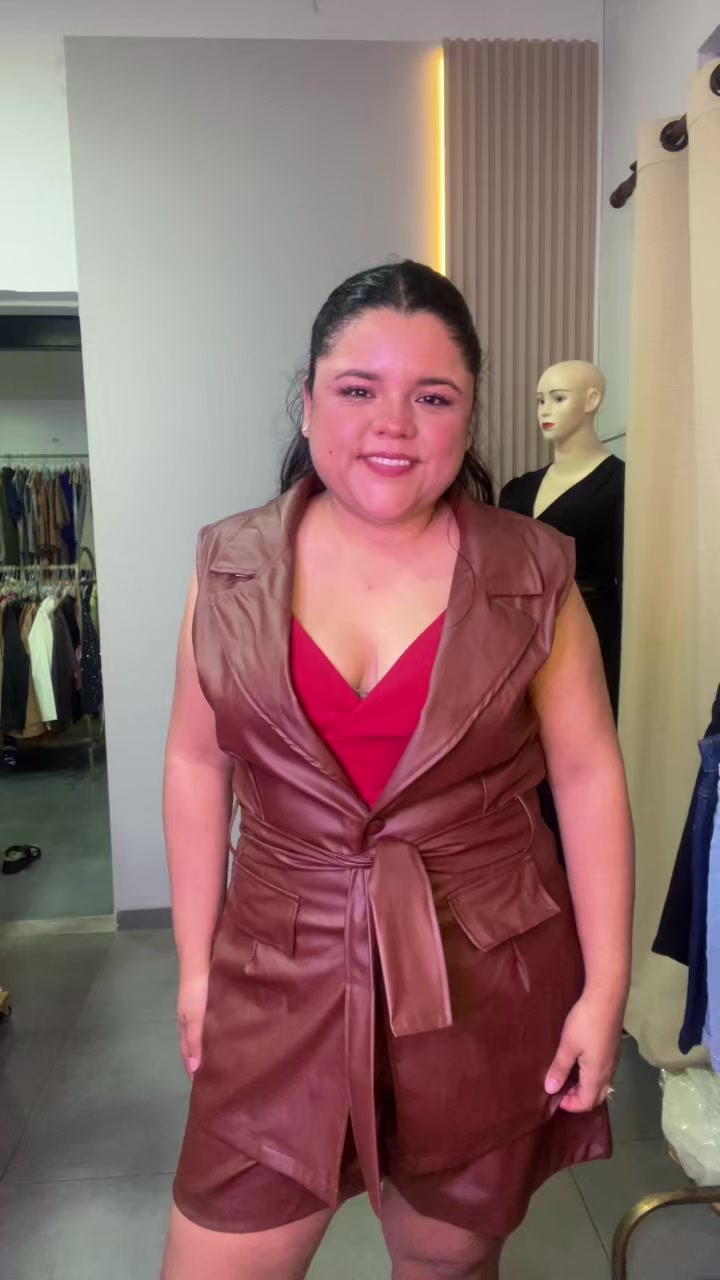 @carlitaplussizestore