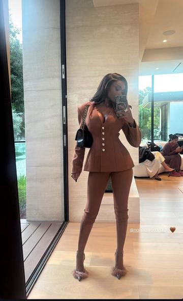 @leah_isthenamee