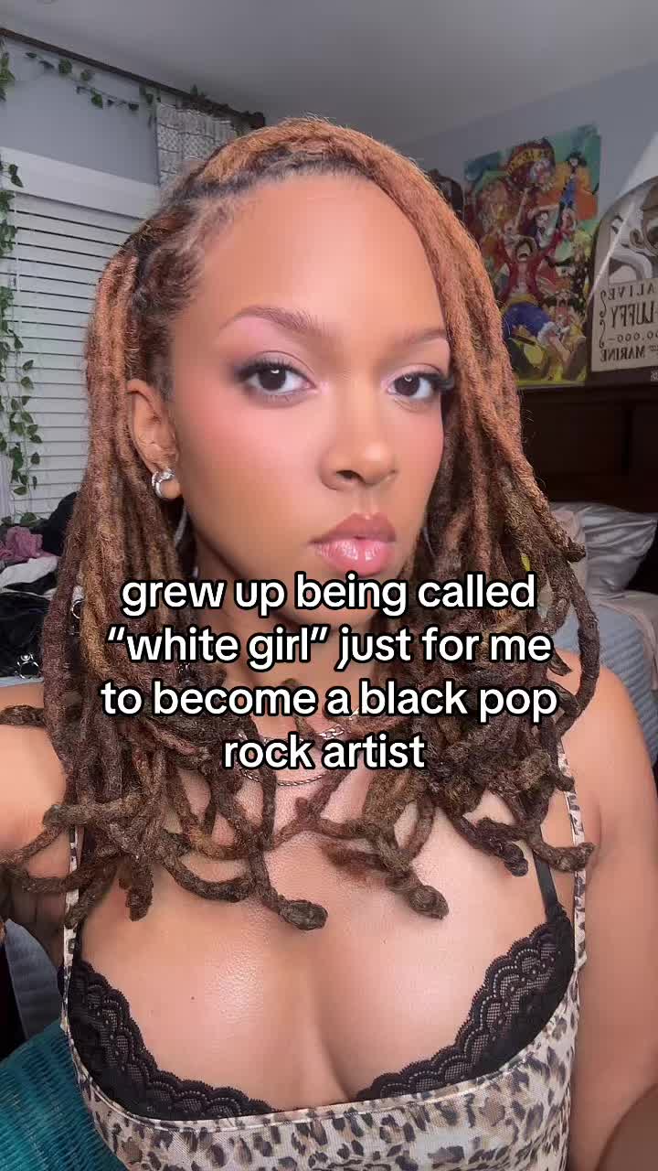 @Ella B.