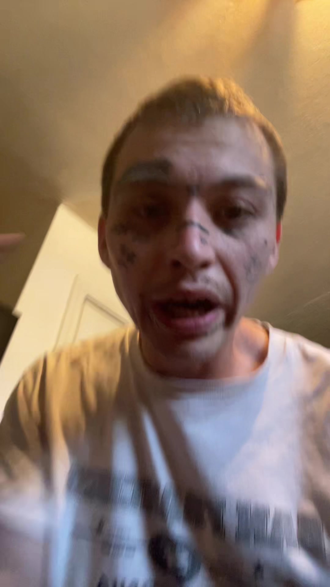 @lilwhozzie