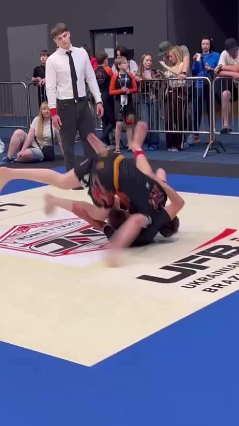 @UFC FIGHTER