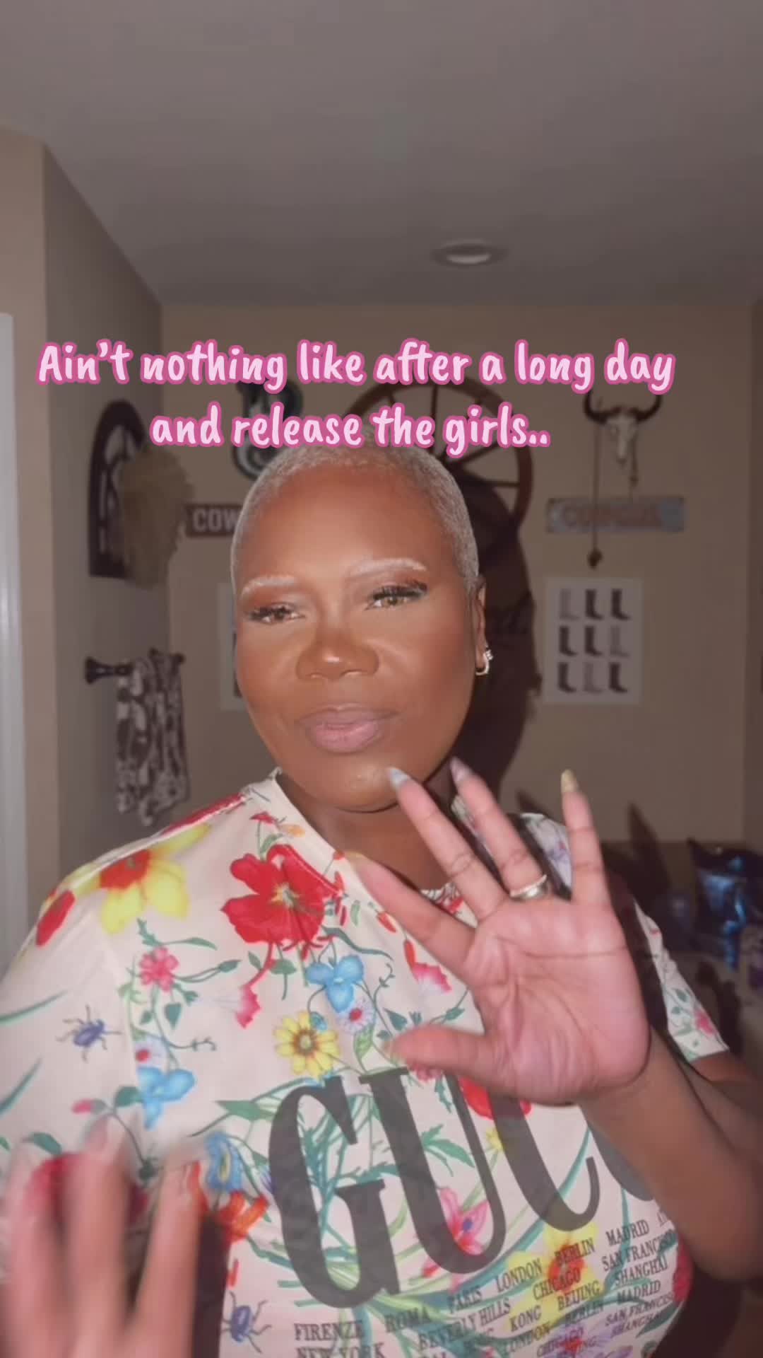 @Queen B