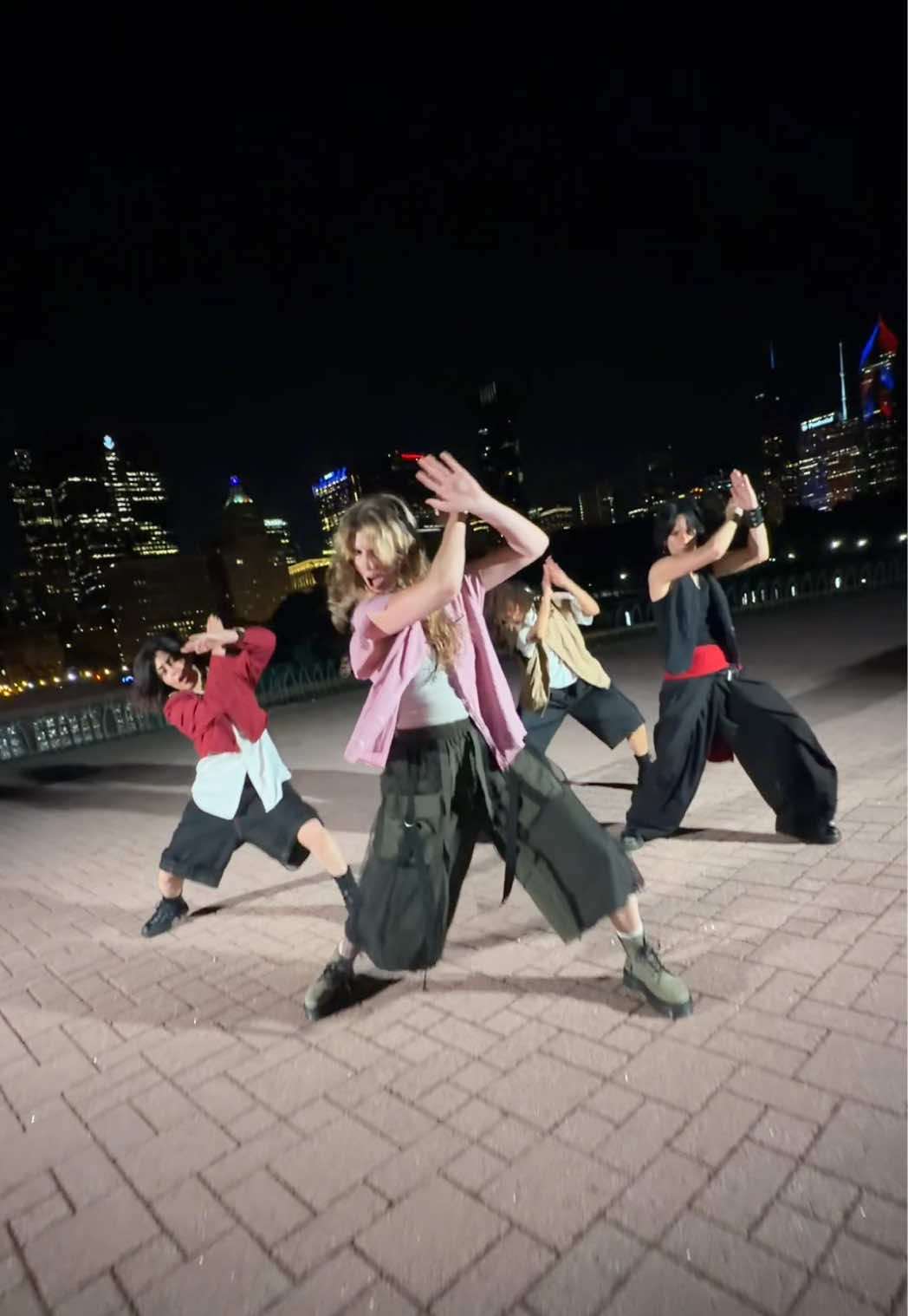 @DUPLE DANCE CREW