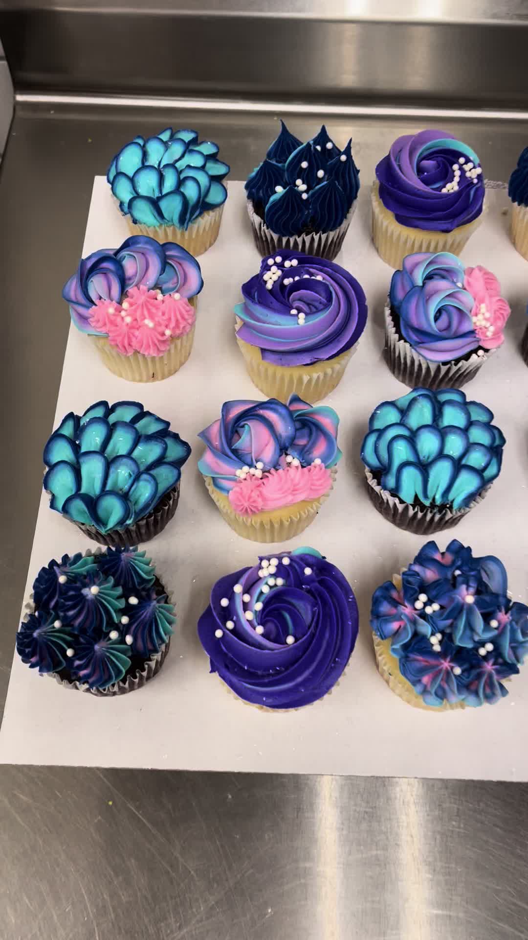@cakesbyrahila