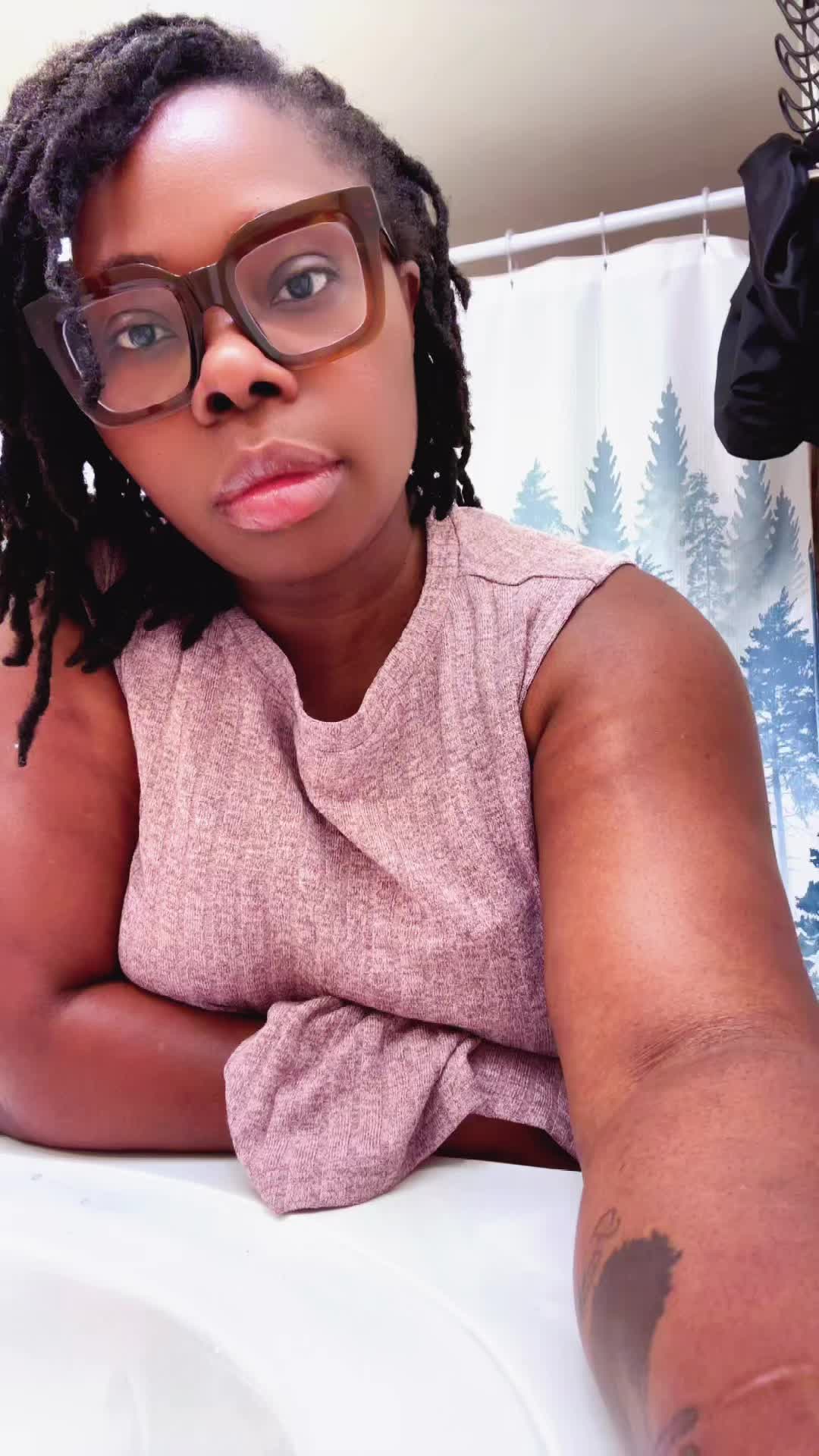 @The unfiltered Mimi’s podcast