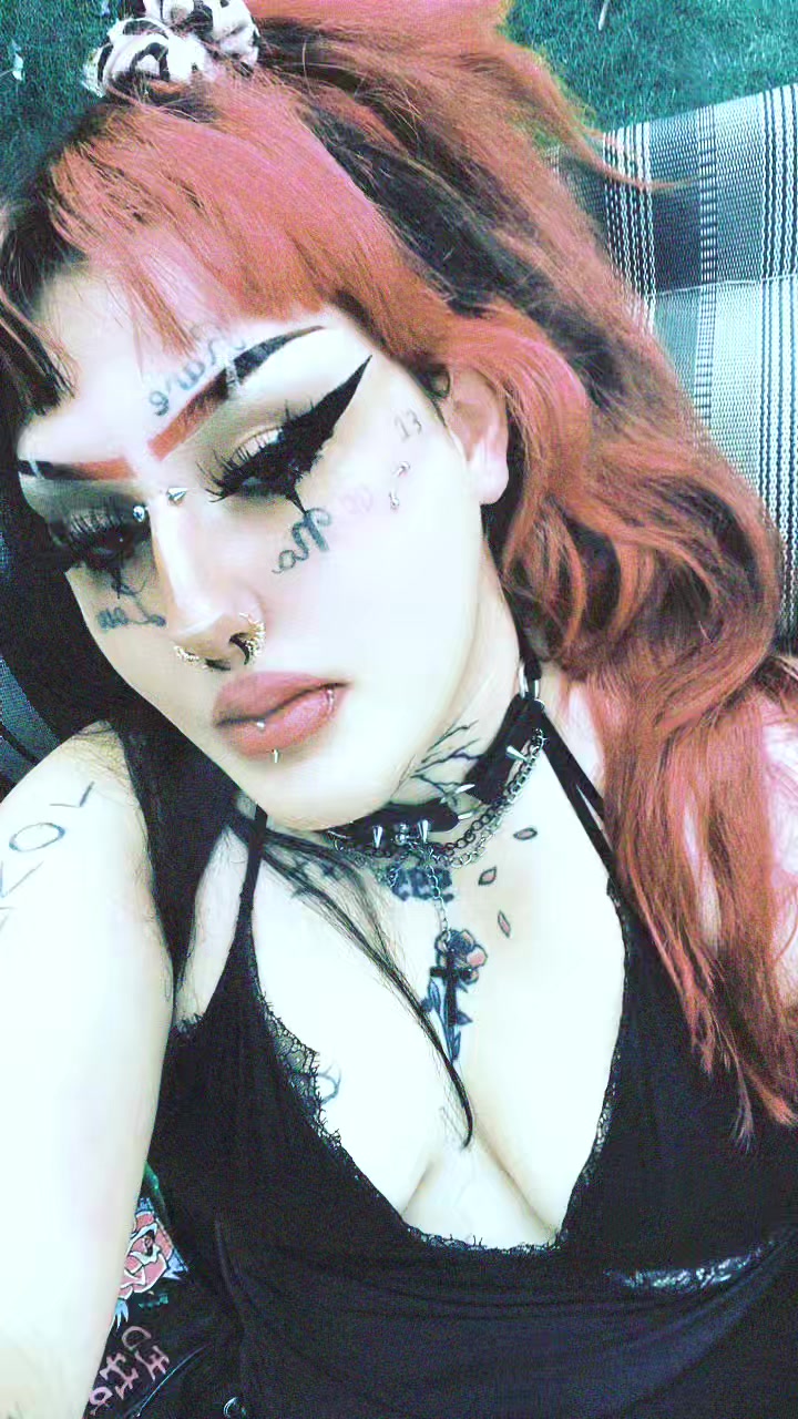 @𖤐𝓢𝓮𝓵𝓮𝓷𝓪𖤐༒ 999 ༒