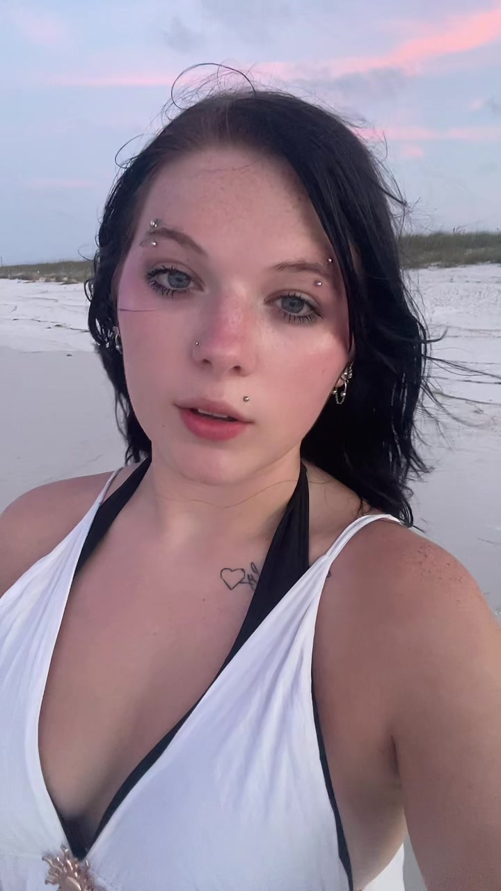 @Evy💋.
