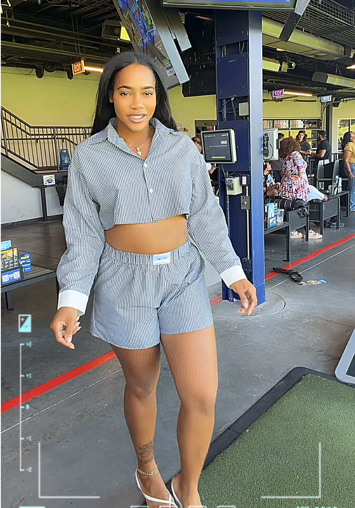 @Lynnluxury | Tall & Curvy