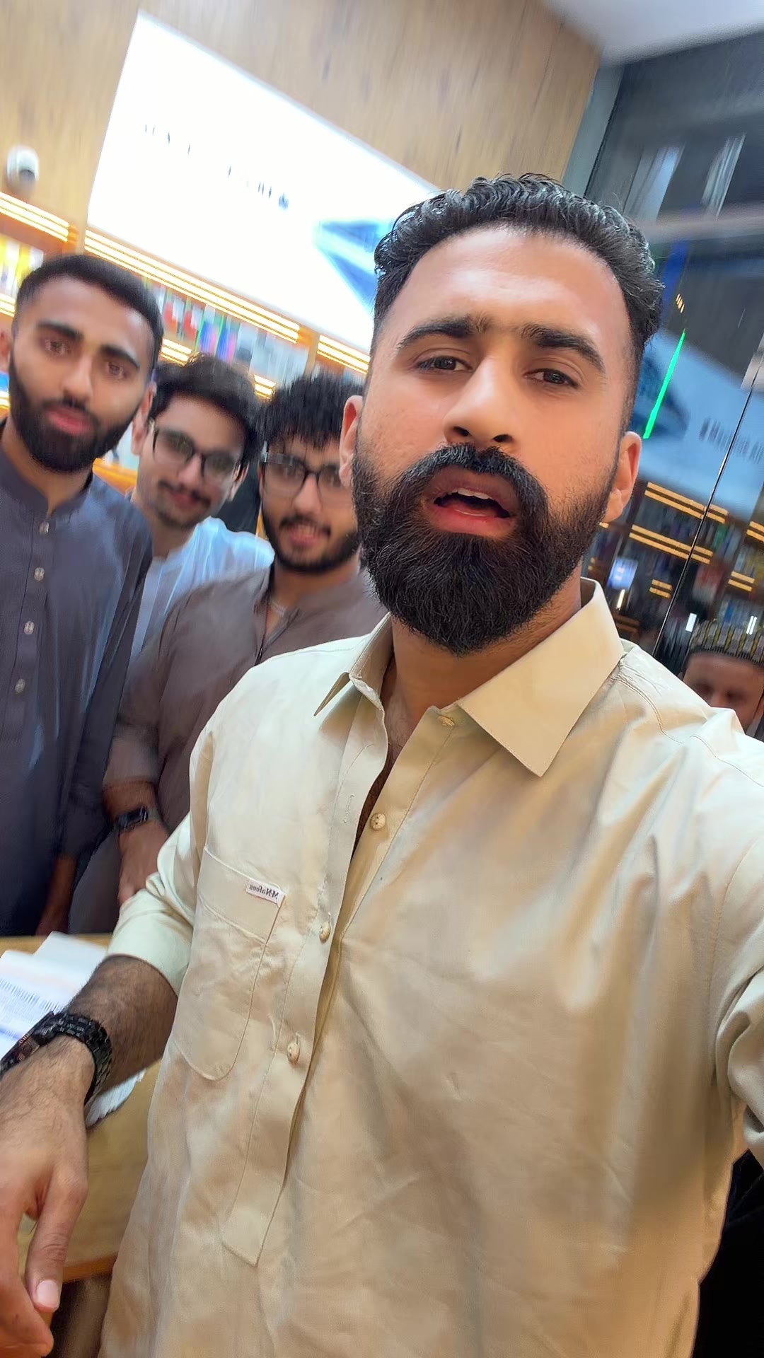 @Shandar Mobile1