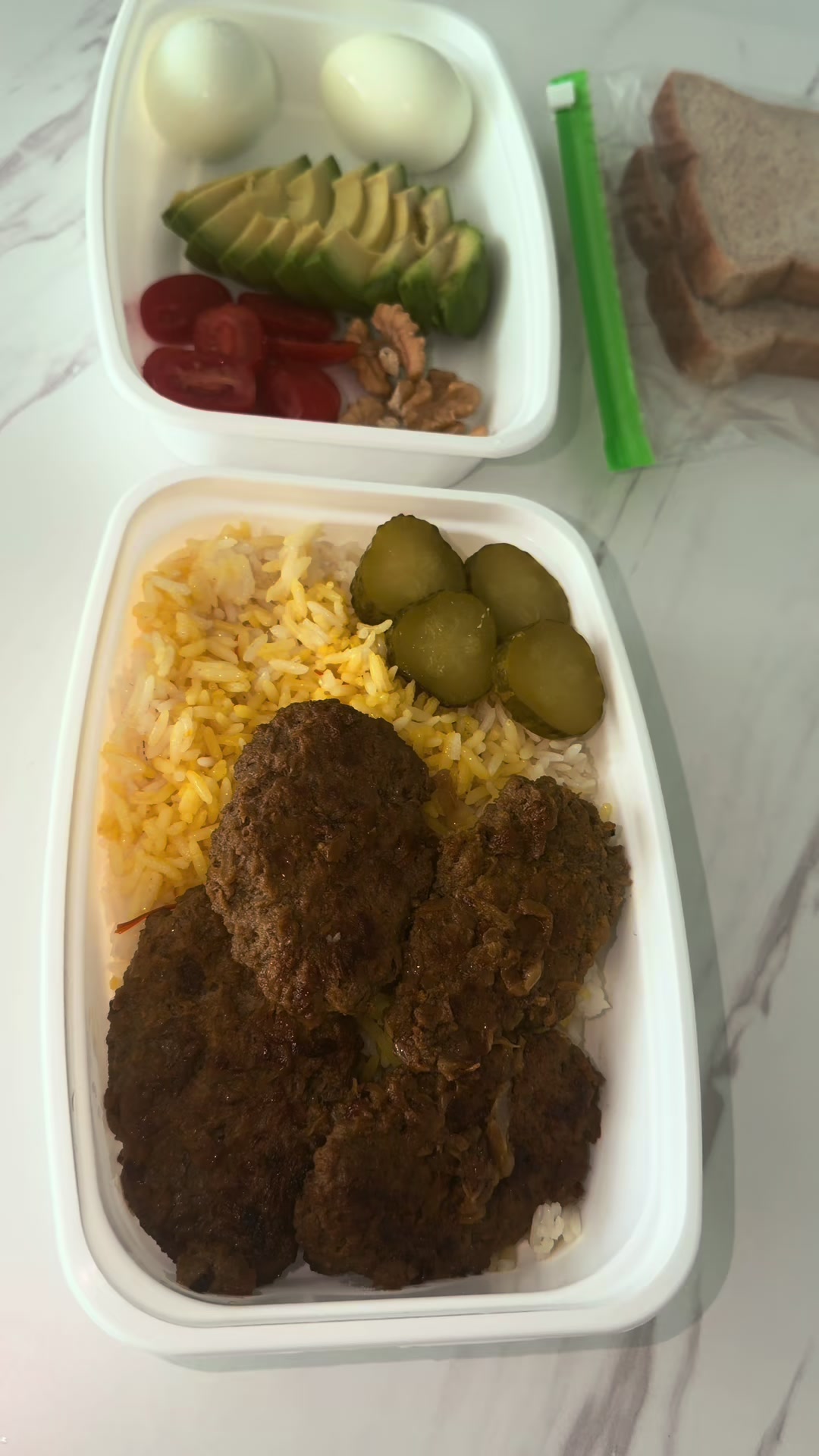 @elnazzz.qasemi