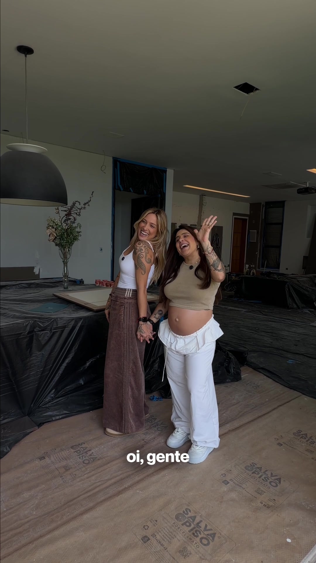 @lauanaprado