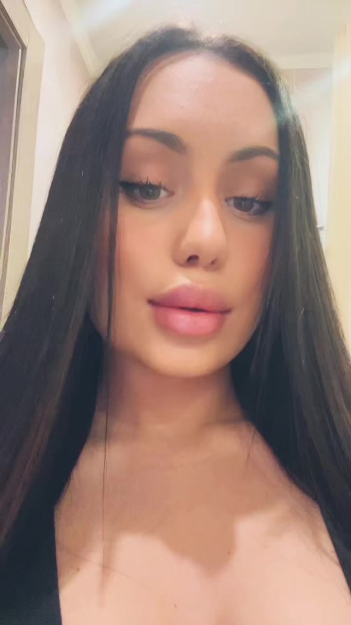 @exxxarina