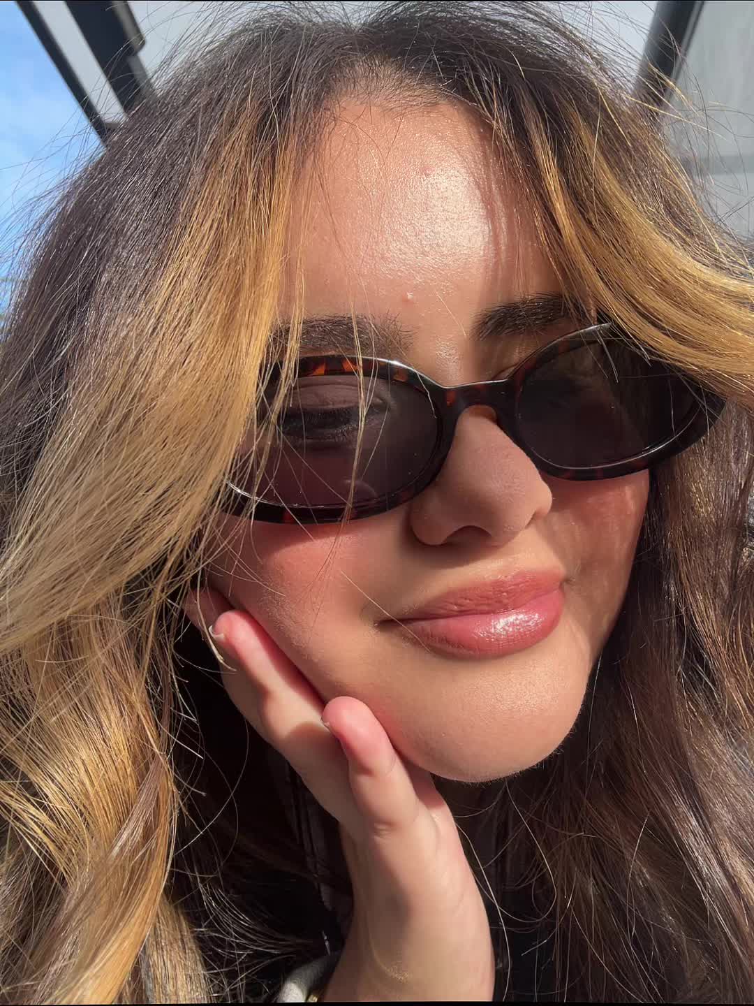 @𝒯ℯ𝓈𝓈𝒶.𝒞ℋ