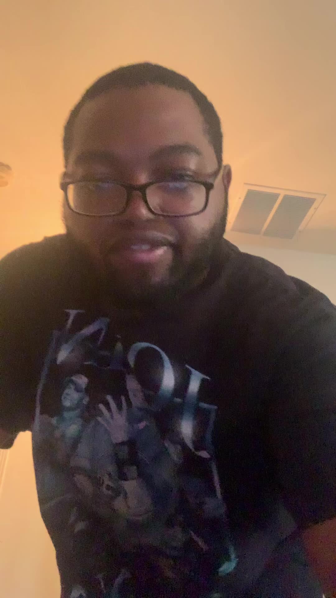 @Unfazedkingjoebluemusicdaddy✝️