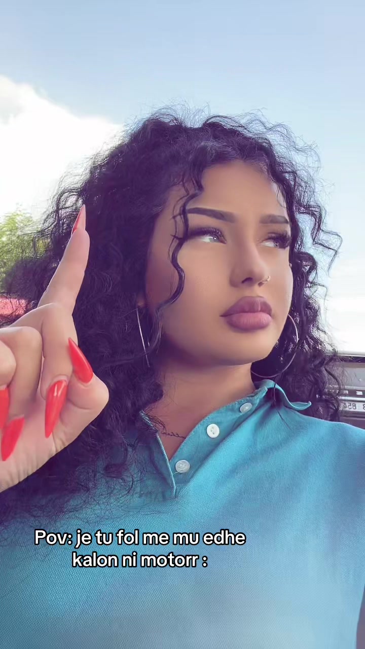 @🦋