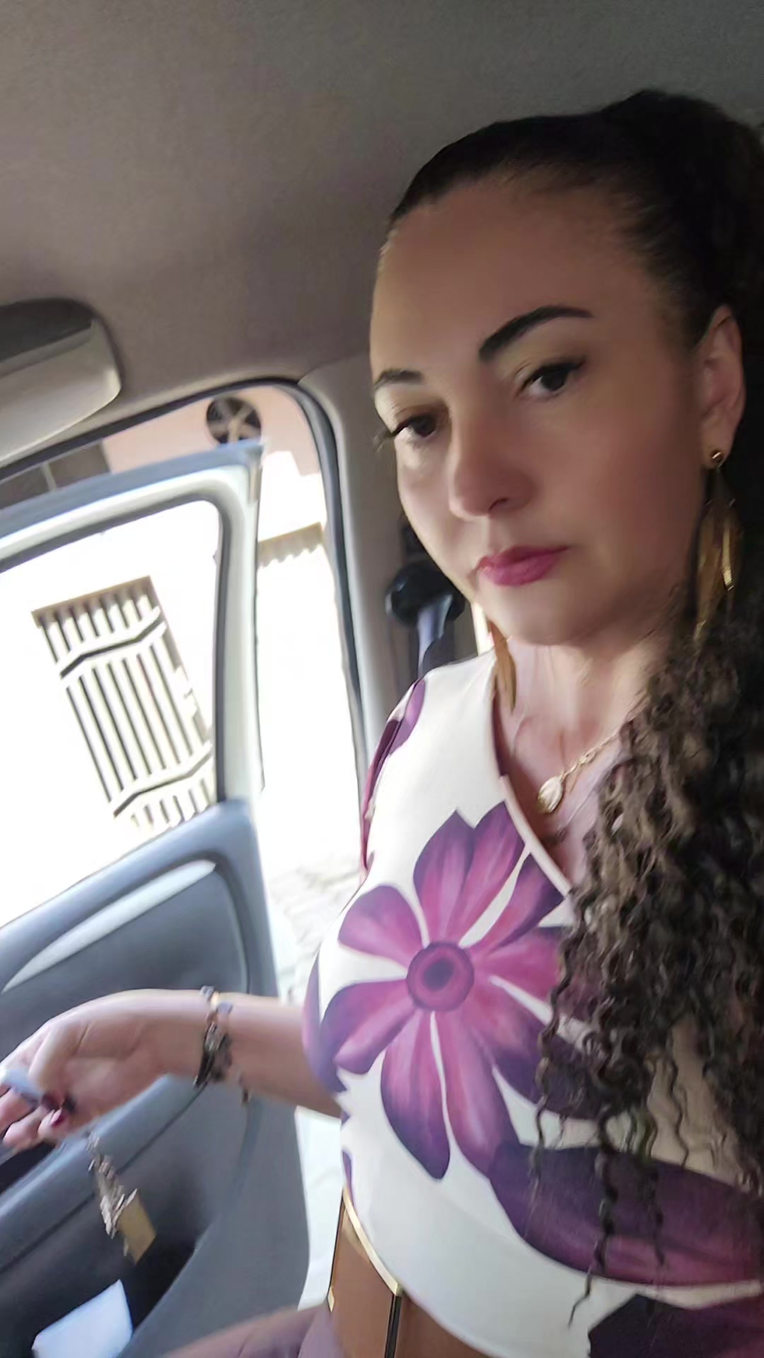 @Eliana