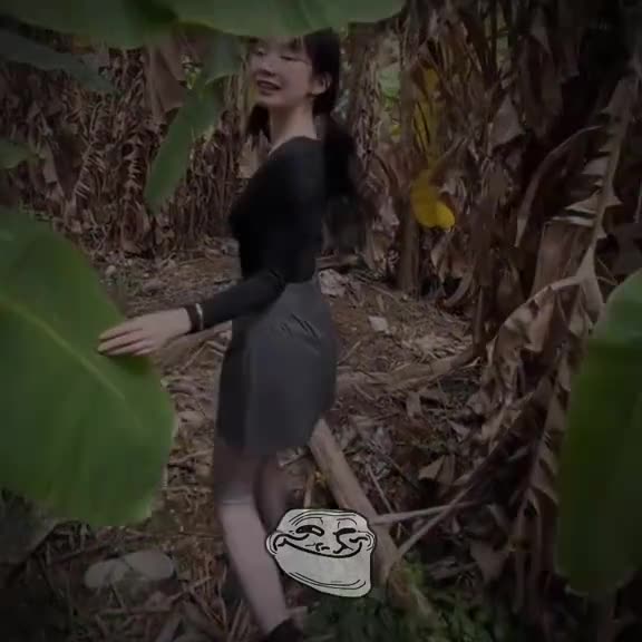 @နန်း (hot wife)