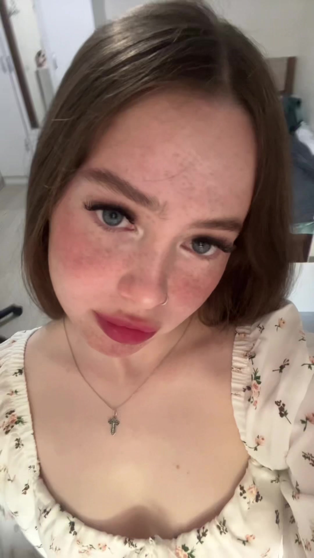 @алинка