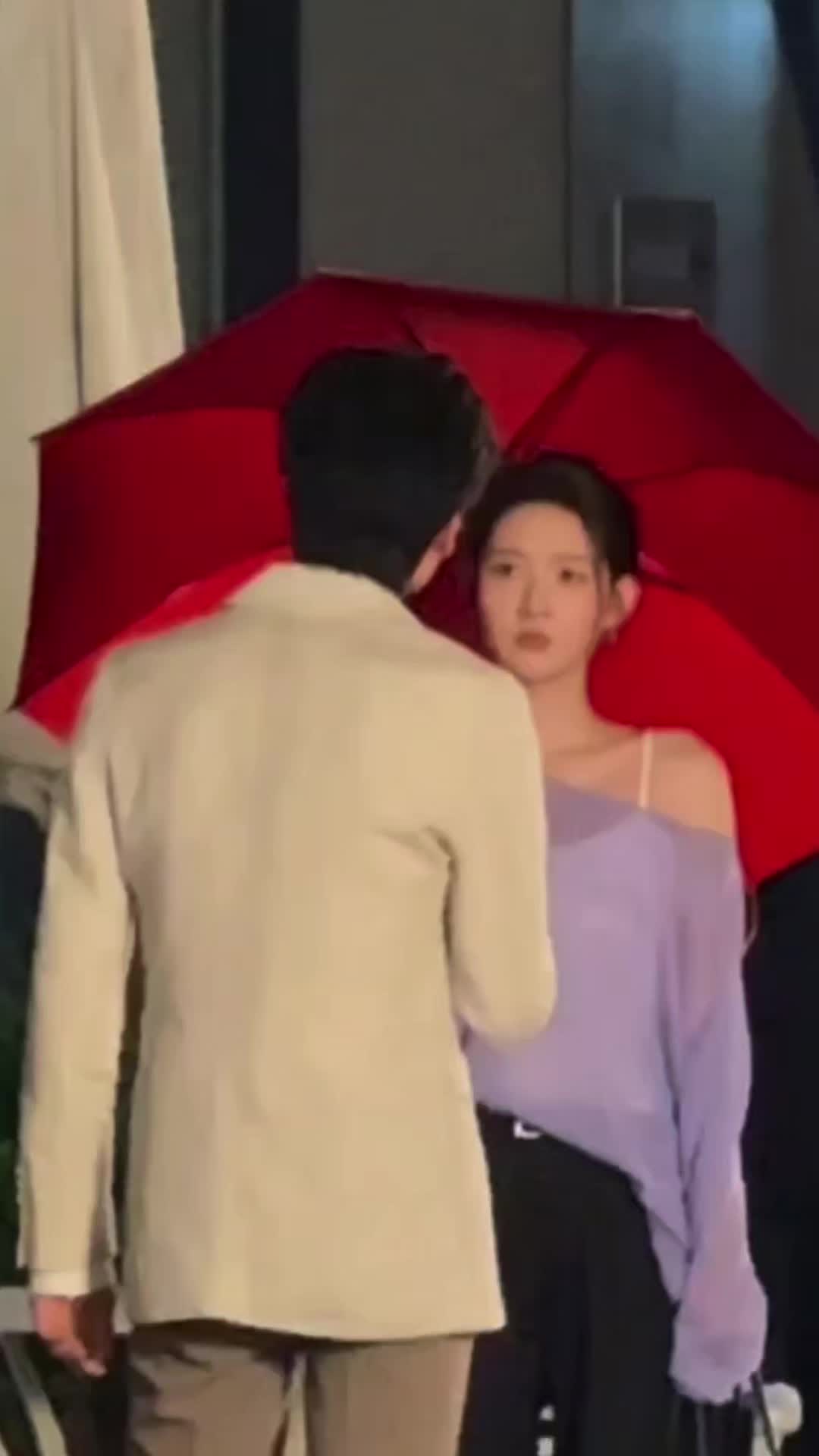 @Uvin_丽雅