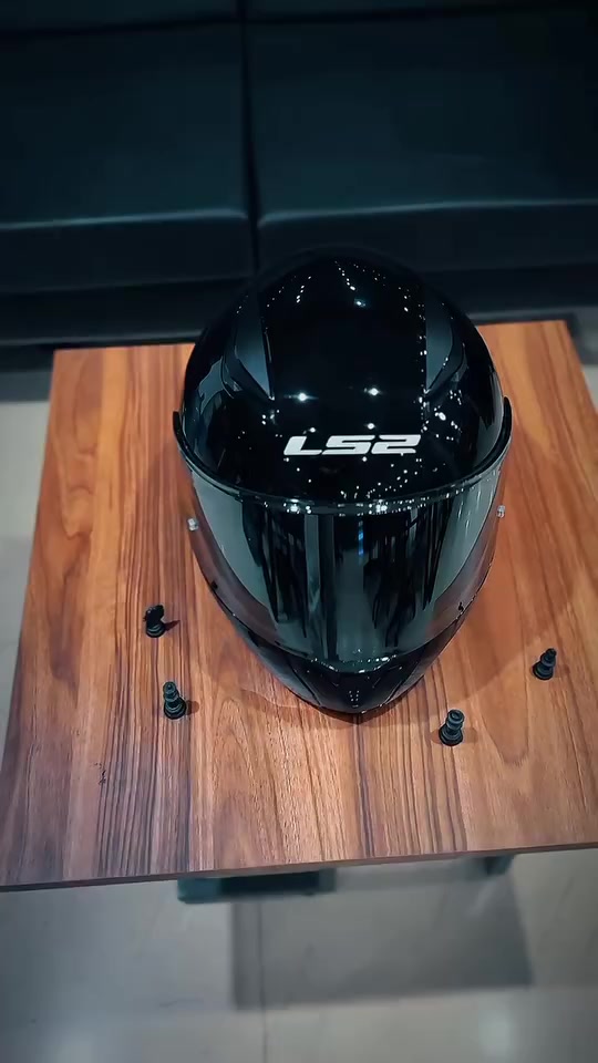 @LS2 HELMETS PAKISTAN