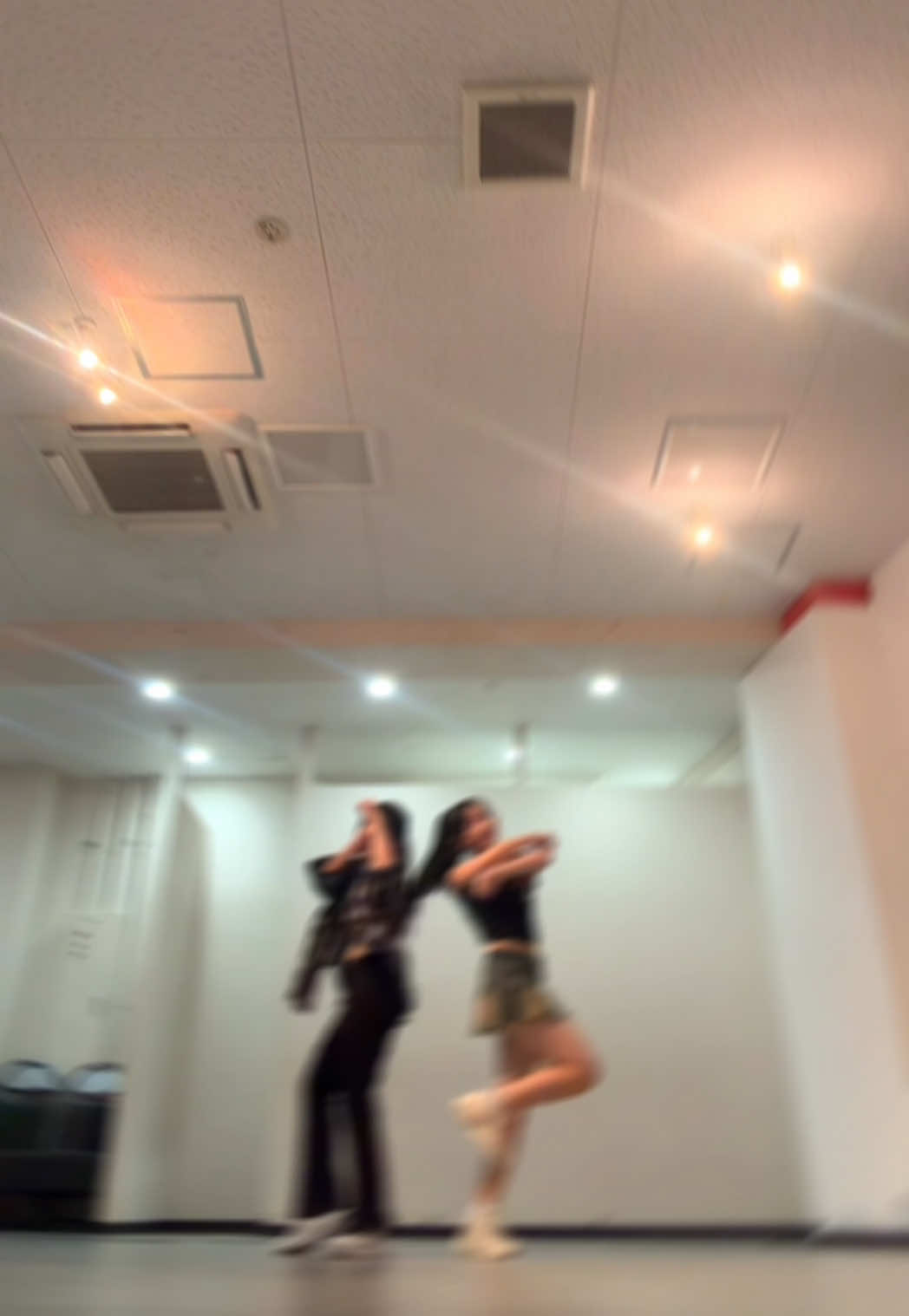 @m.0mnwon