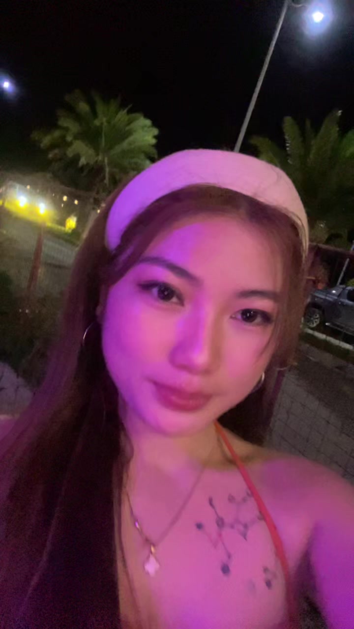 @Geraldine Mae