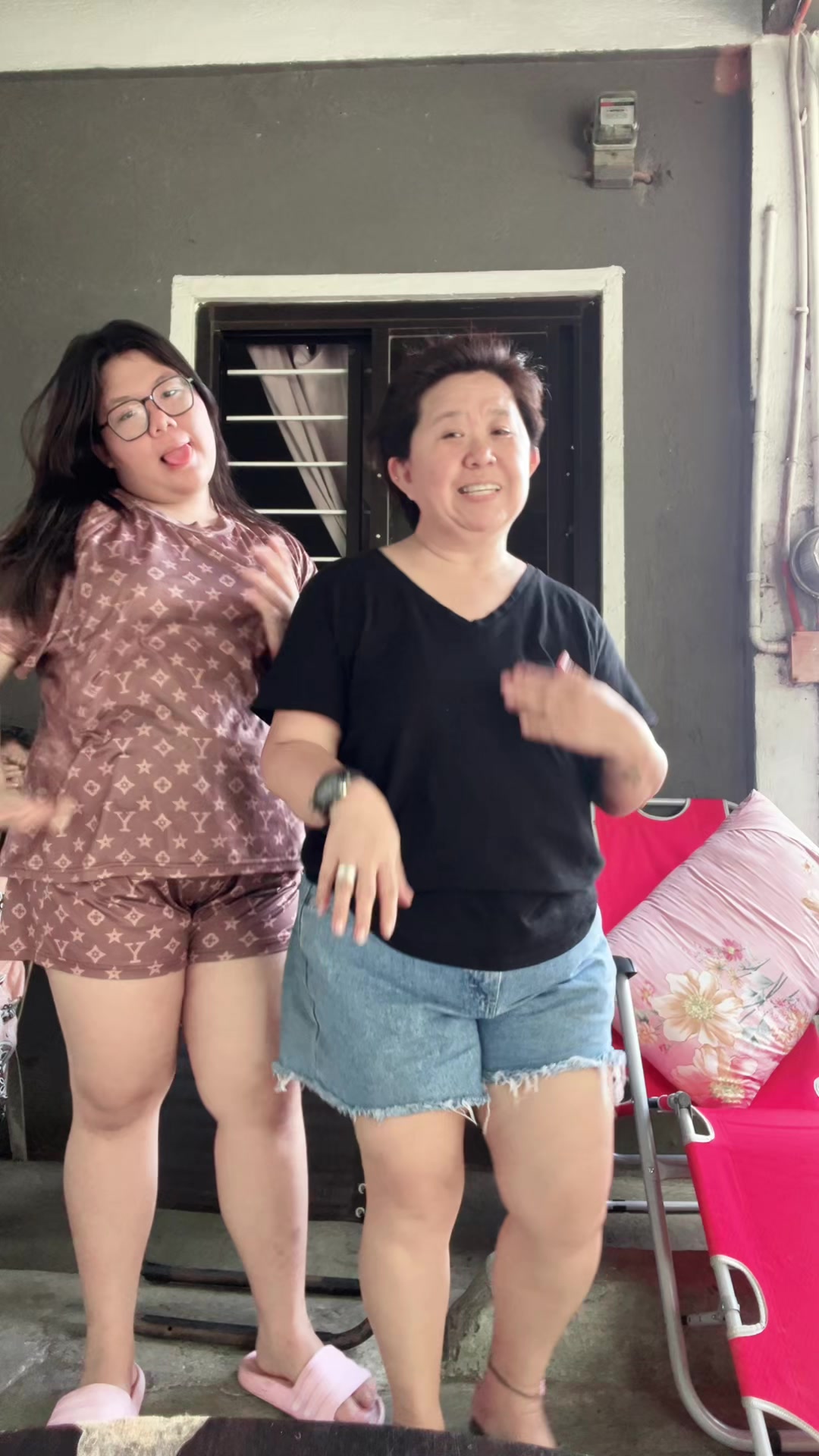 @jekjek