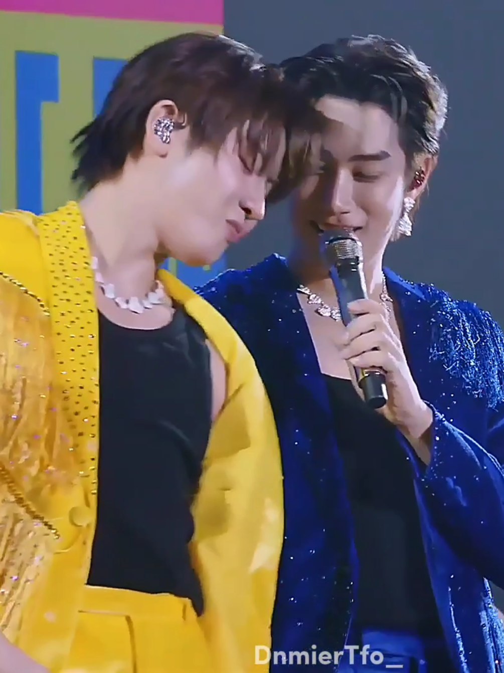 @𝐷𝓃𝓂𝒾𝑒𝓇𝒯𝒻𝑜_૮₍ ˃ ⤙ ˂ ₎ა