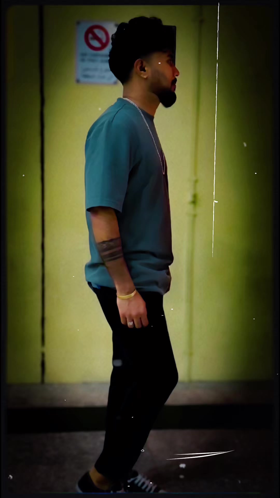 @𝓐_____𝓵𝓸𝓷𝓮3525