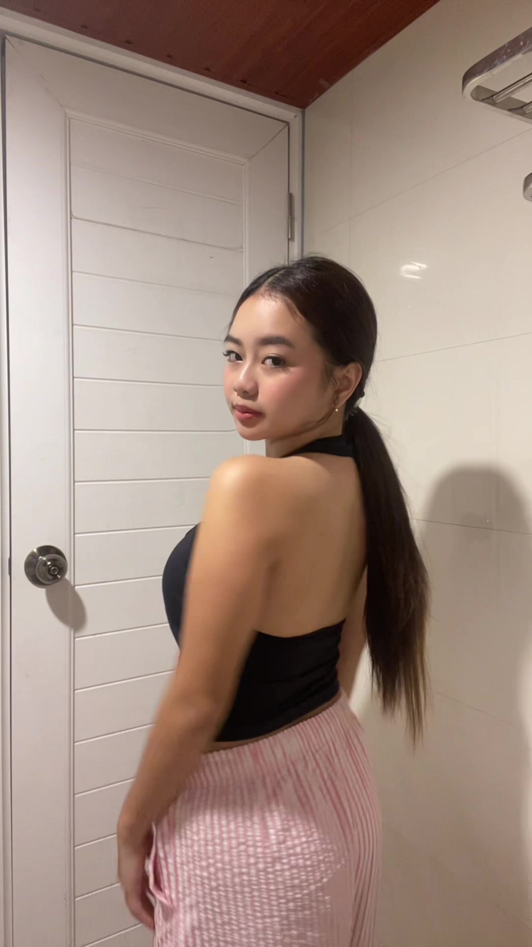 @yenab_