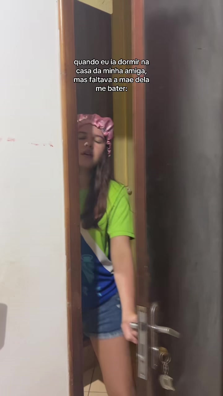 @🤼🏻♀️