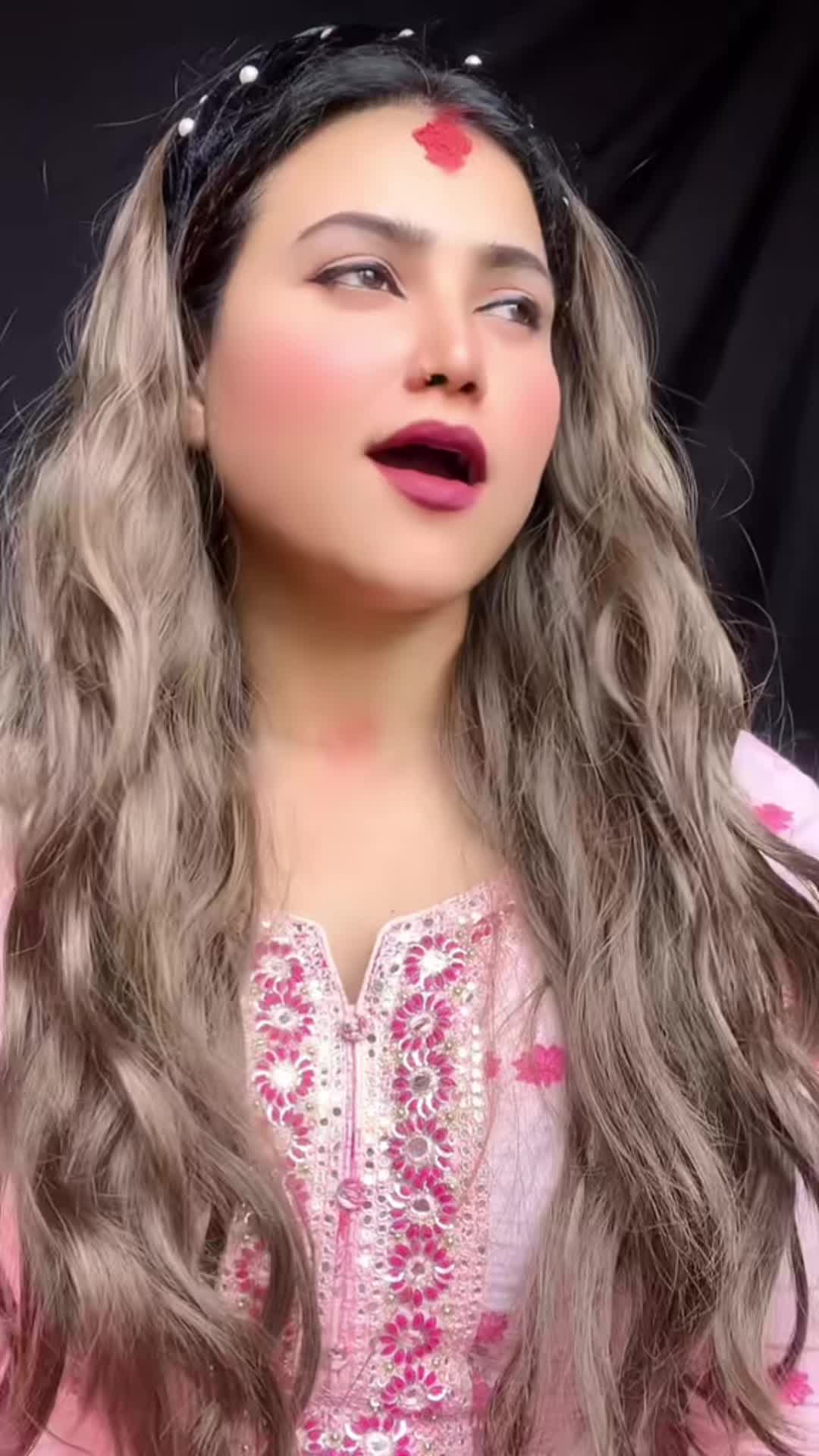 @Tika jaisi ЁЯз┐ рд░рд╛рдзреЗ рд░рд╛рдзреЗ ЁЯжЪЁЯЩП