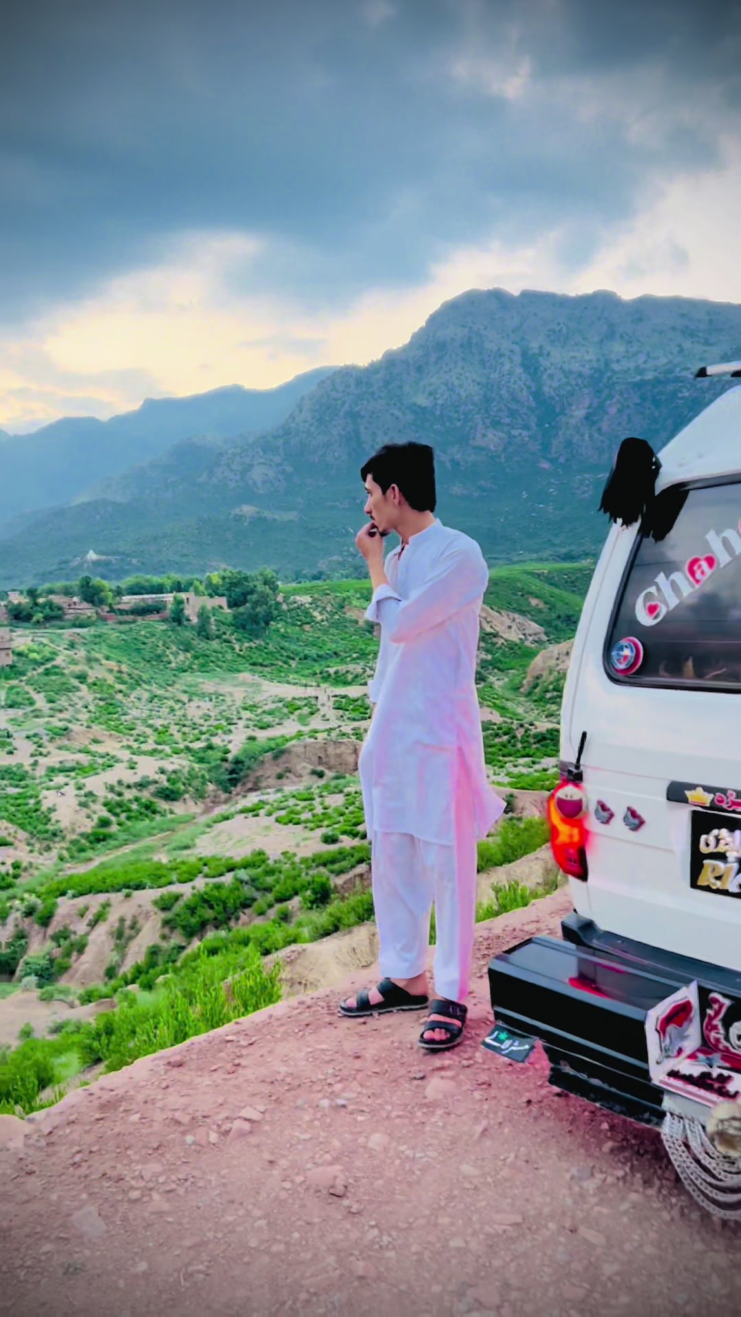 @🦅🔥MR◕‿◕LALAY🔥🦅