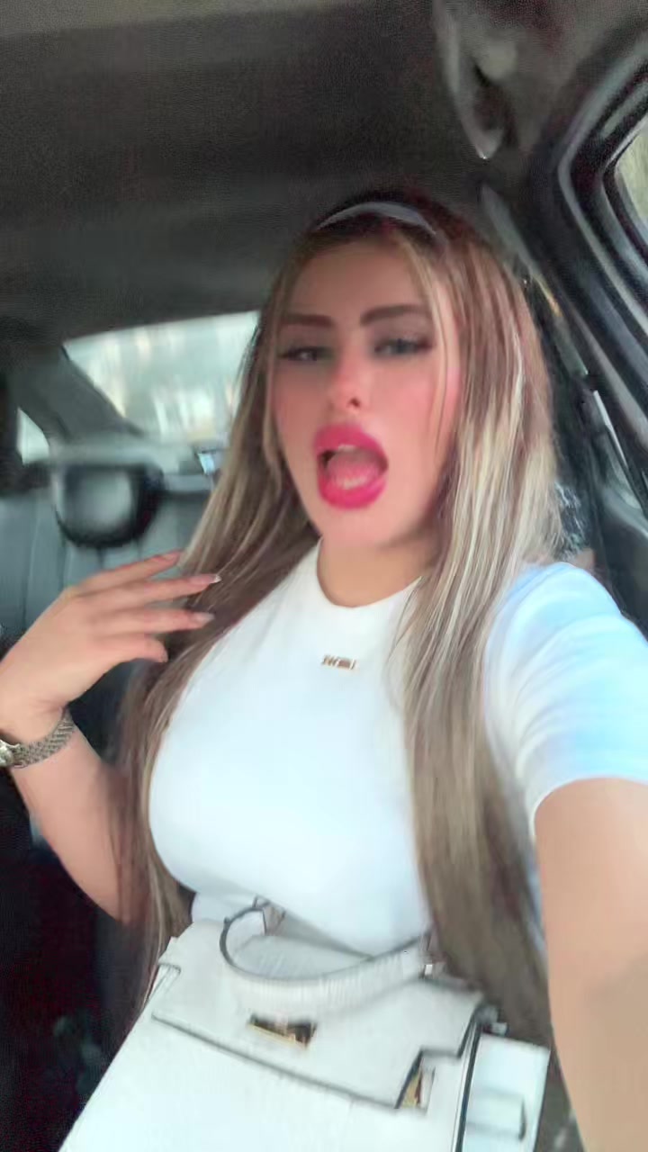 @مغروره ✌️🤭