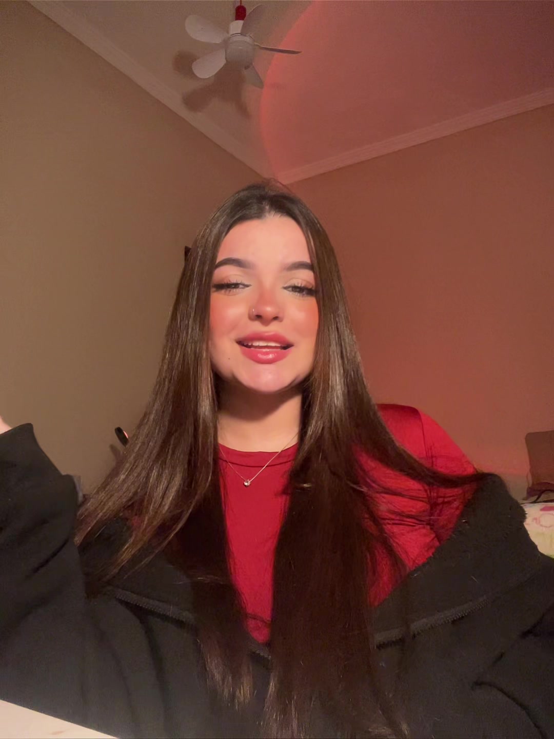 @𝓠ue𝓠ue.  ♛