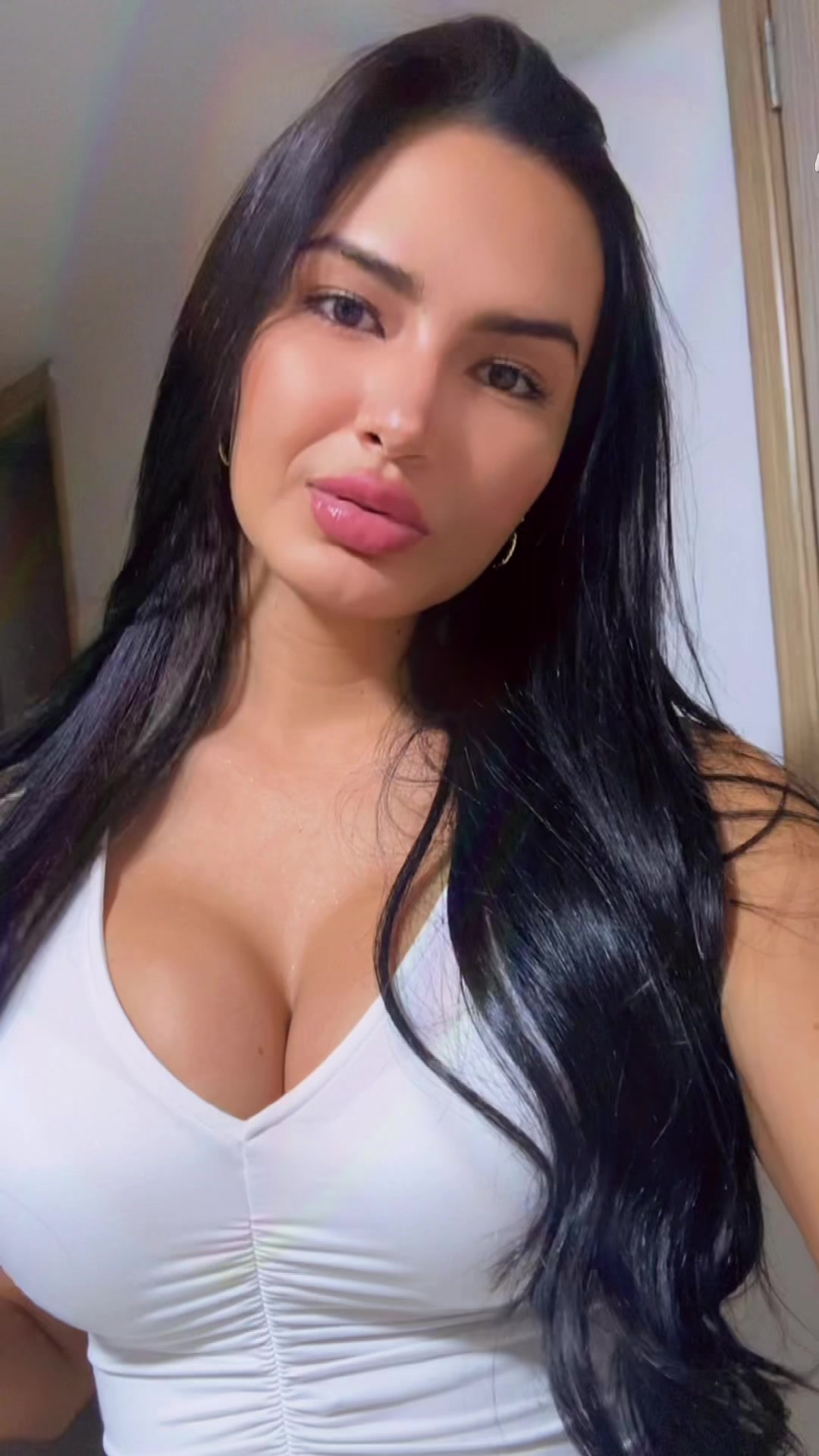 @Instagram @veronicaz94