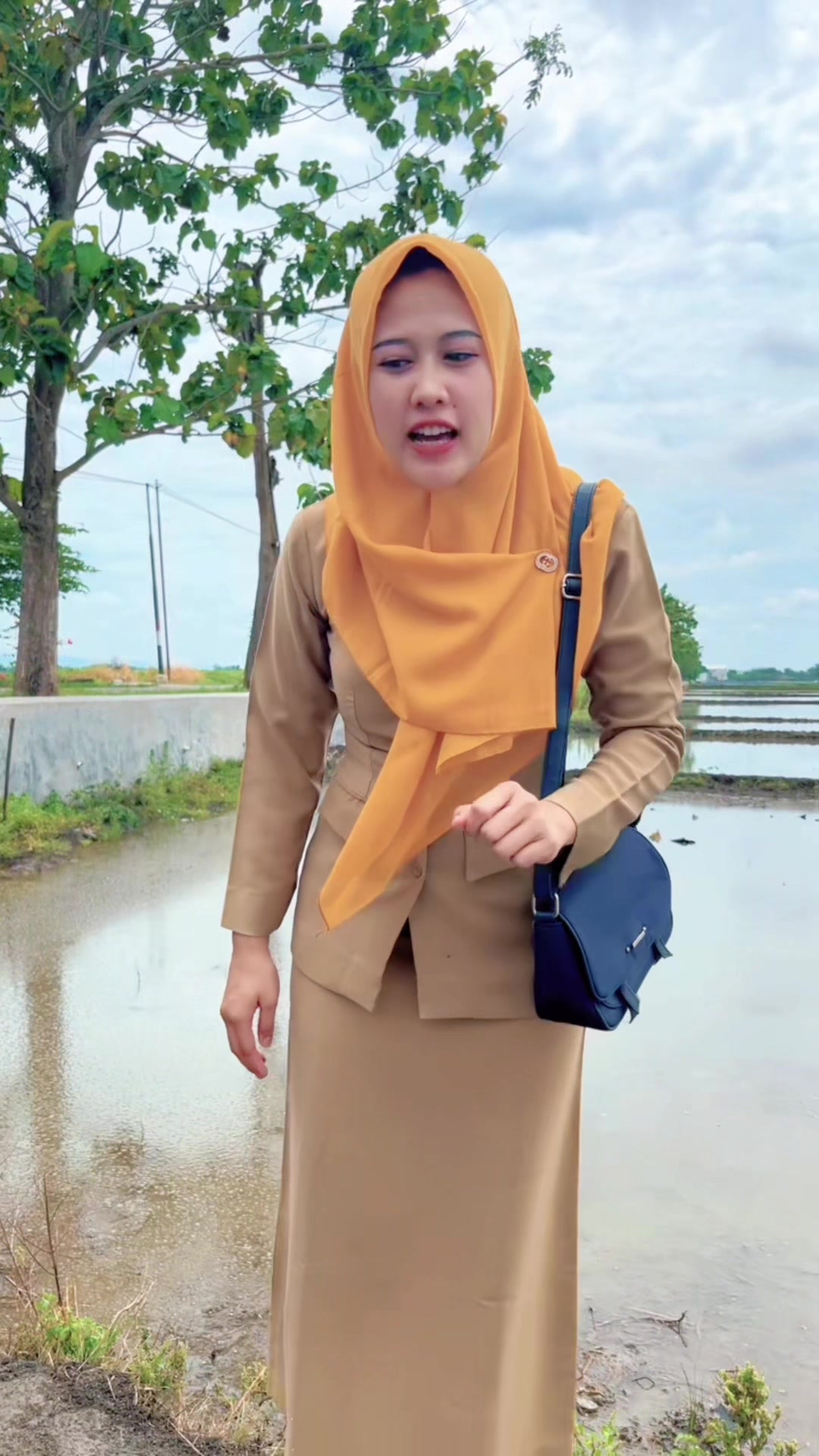 @mbaknafisaa