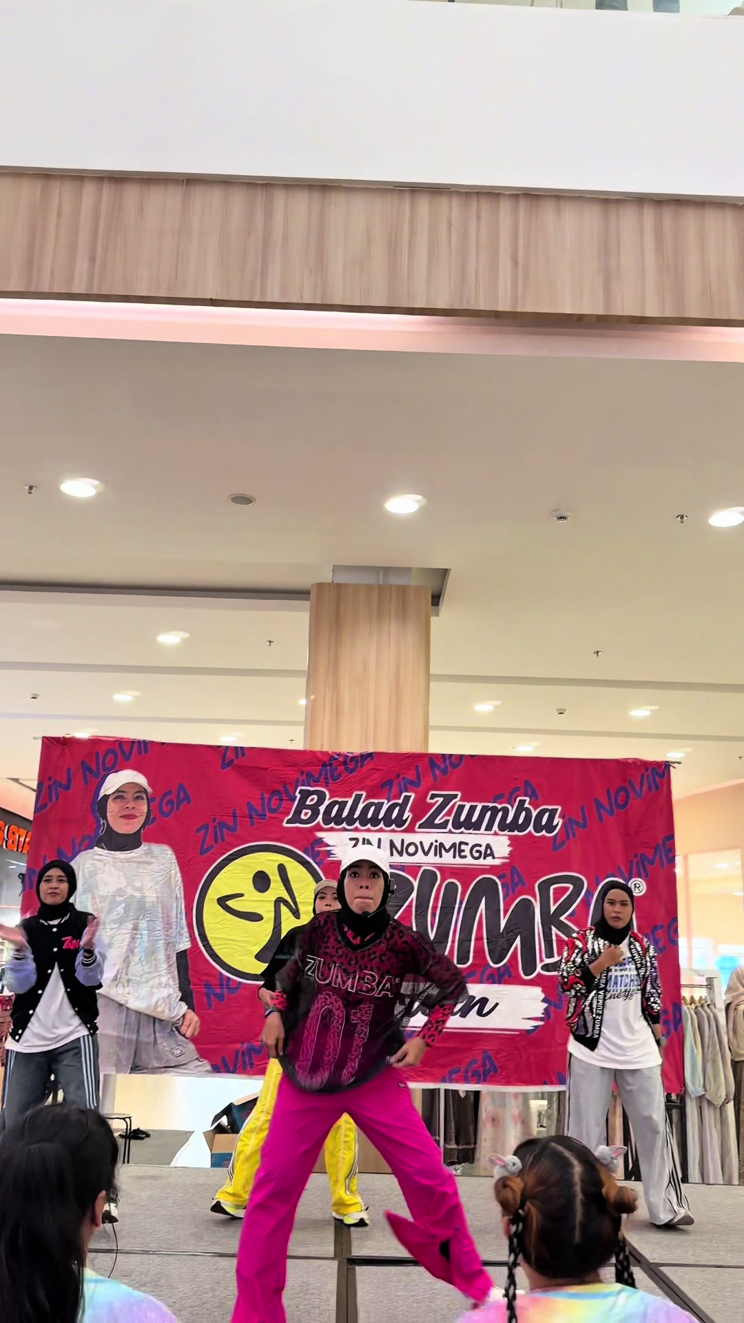 @ZinNovimega | Garut- JawaBarat