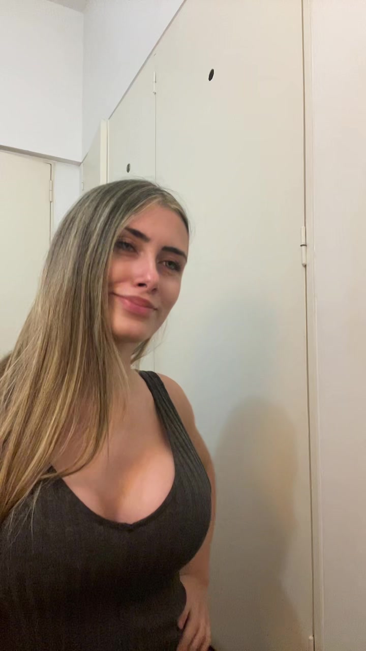 @Lari