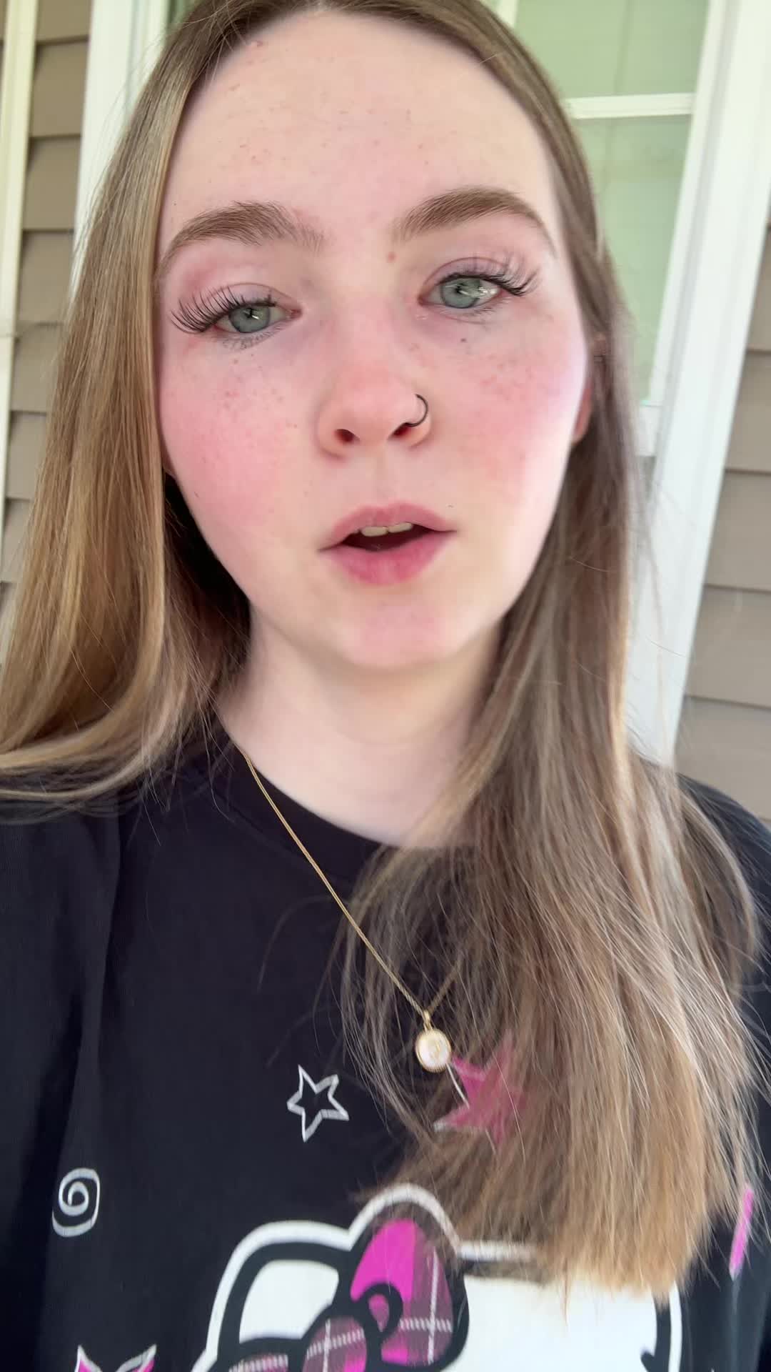@carly🦨