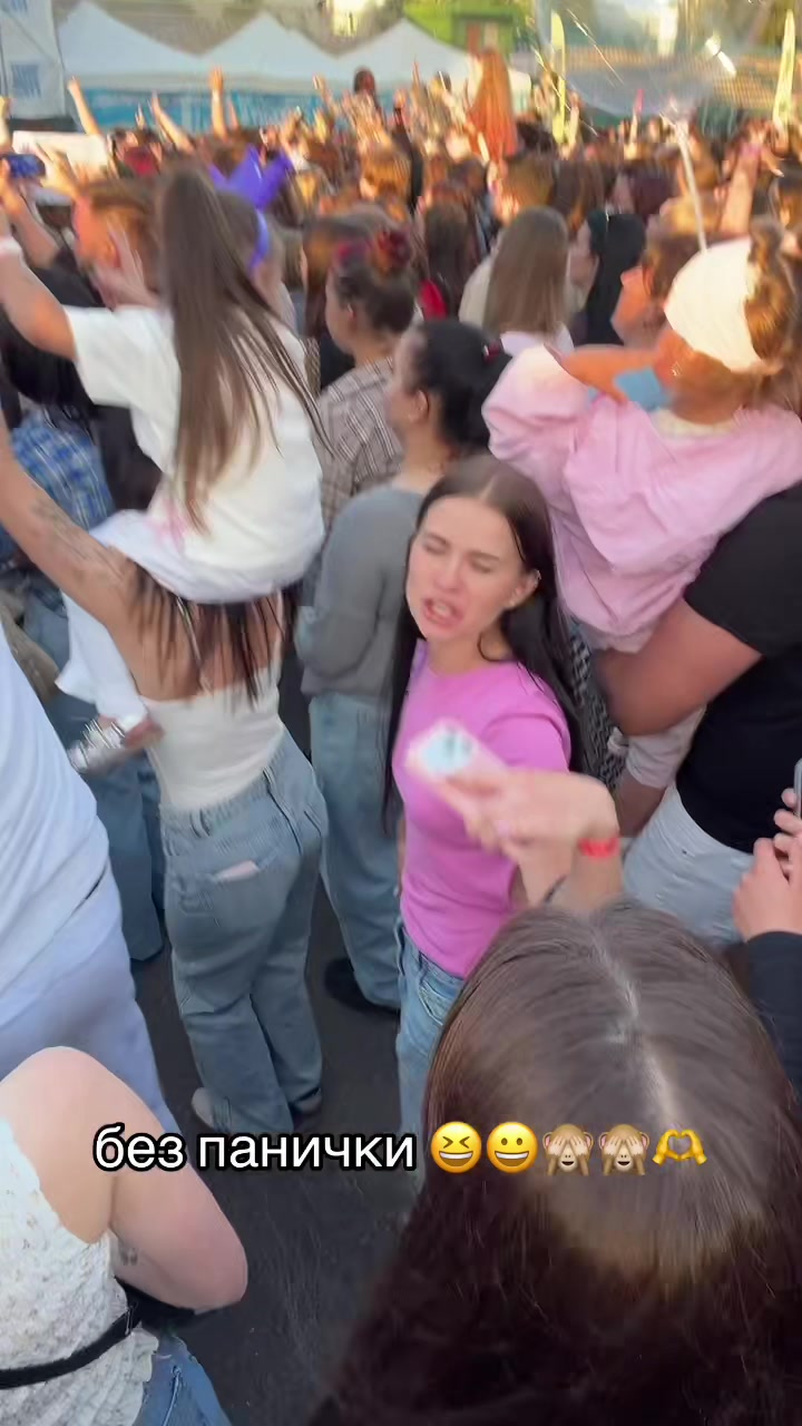 @moon_vikki 🌙