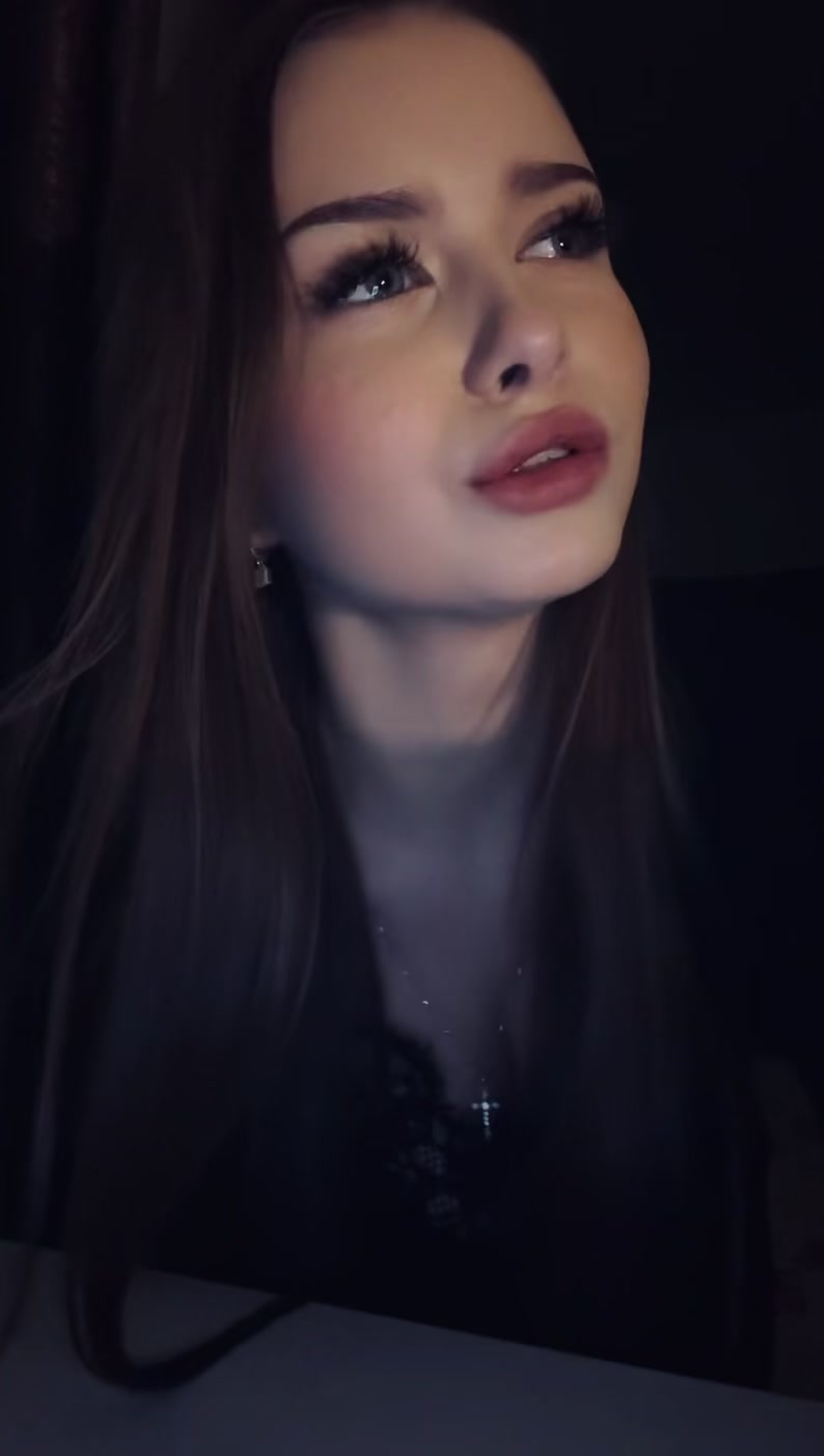 @<3