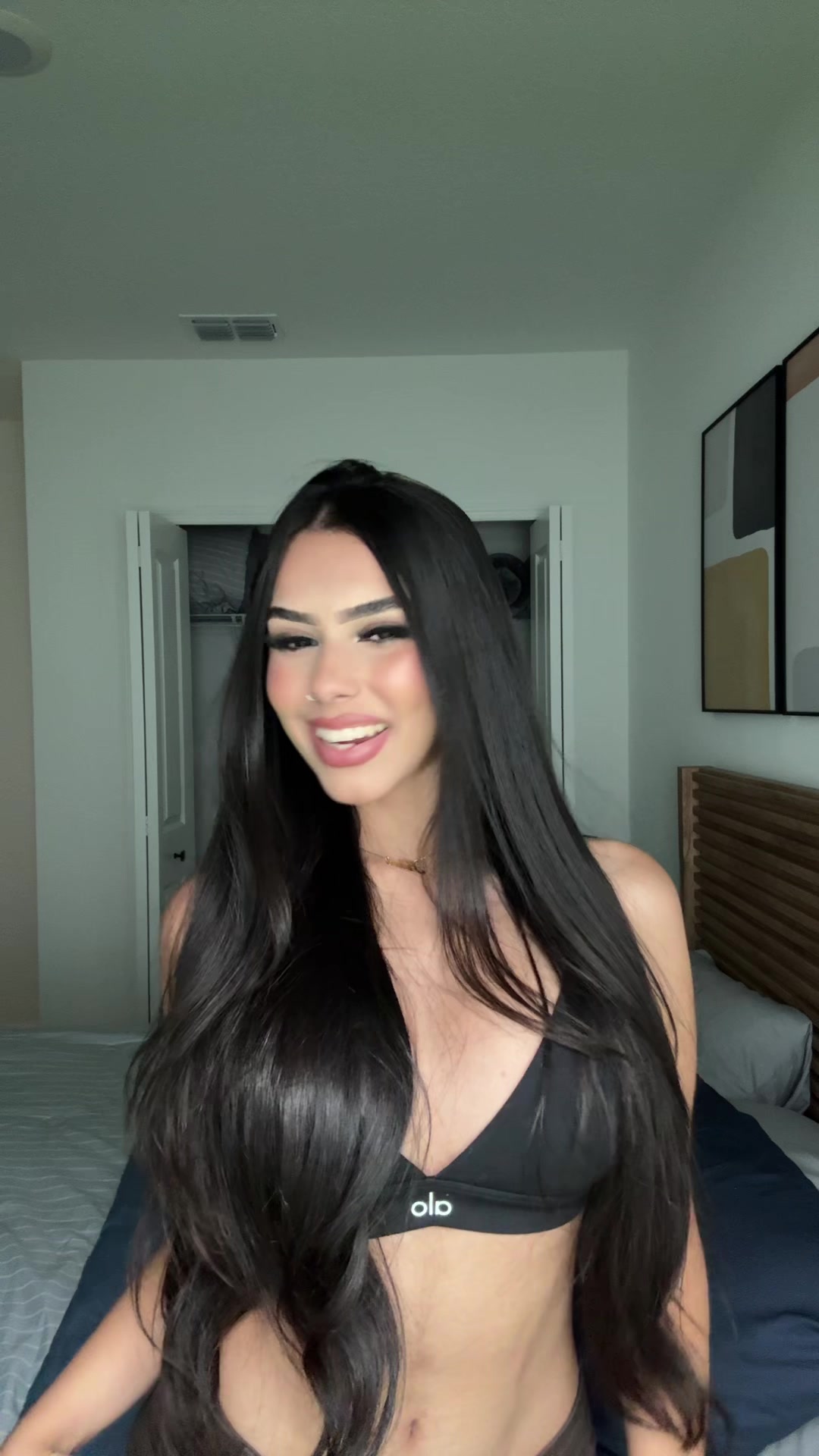 @Heloaabarino